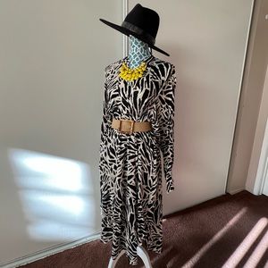 H&M animal print Dress/swimsuit coverup